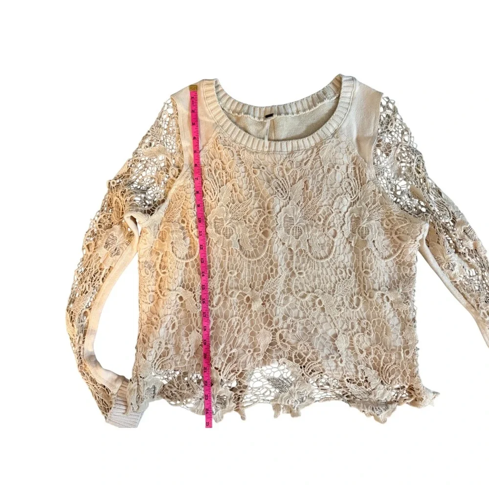 Free People Pretty Rad Crochet Lace Split Back Pullover Top Champagne Large NWOT